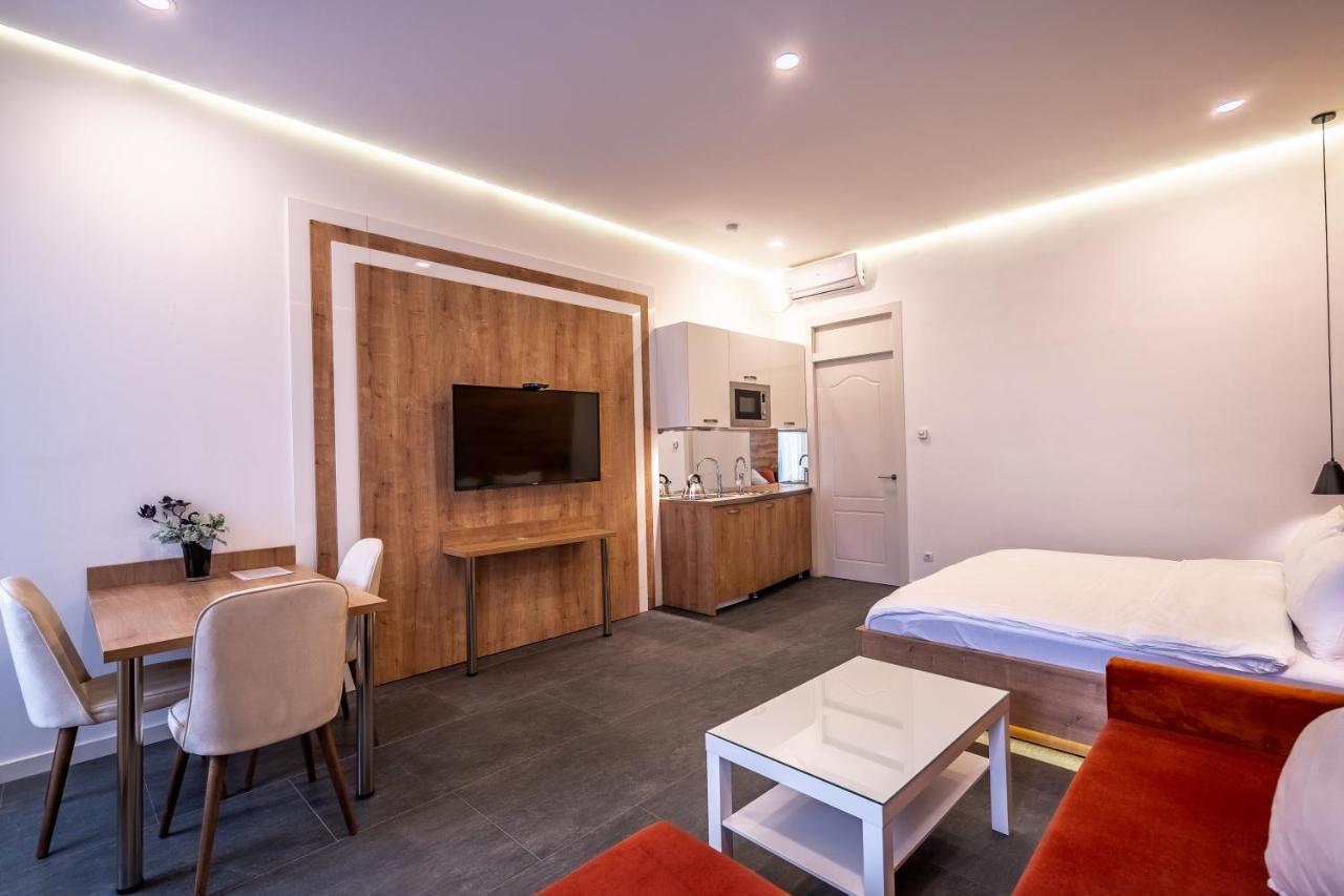 5 Star Apart Hotel Tbilisi Exterior photo